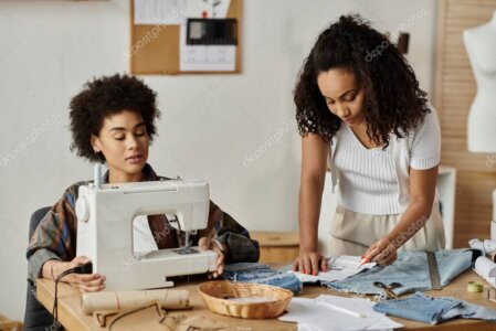 Unique márkájú varrógépek bemutatótermi környezetben